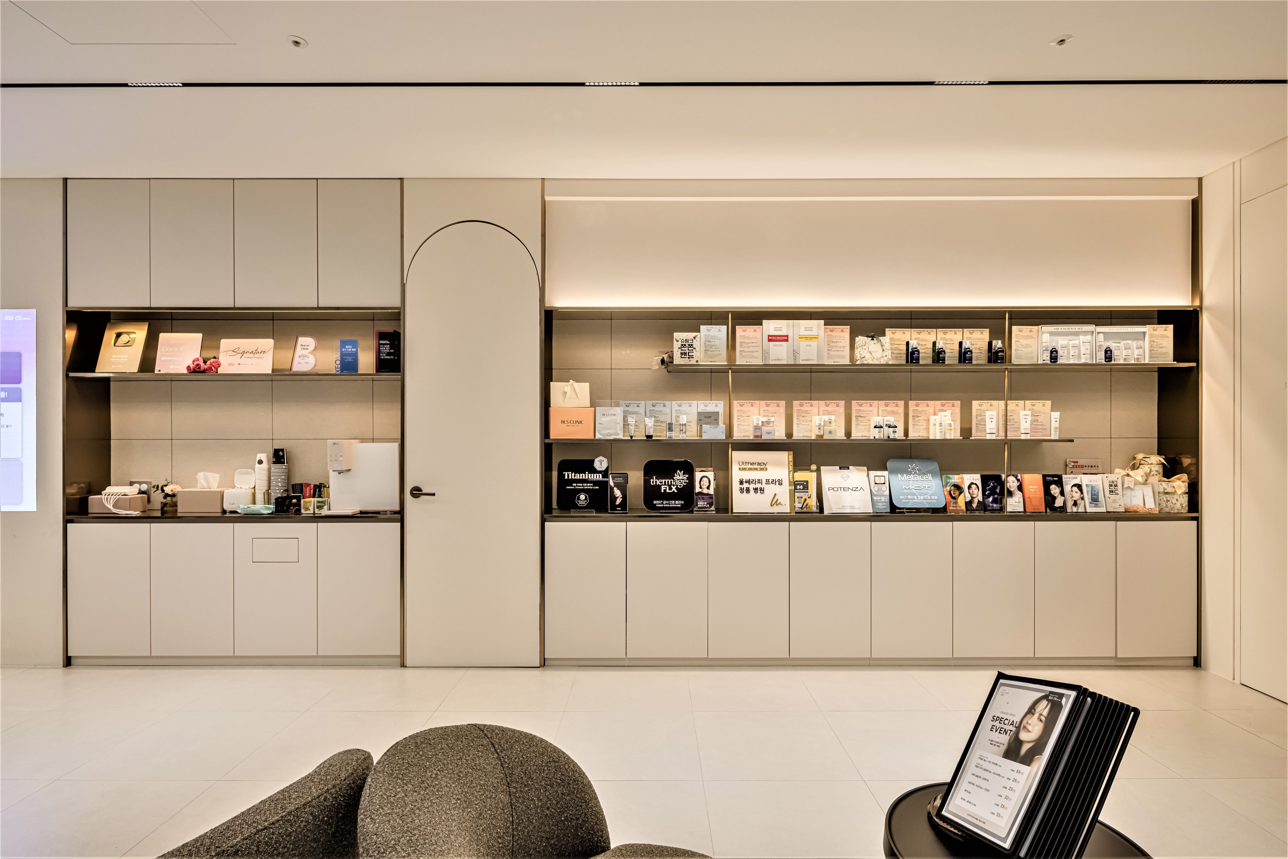 Inside BLS Clinic Gangnam Branch